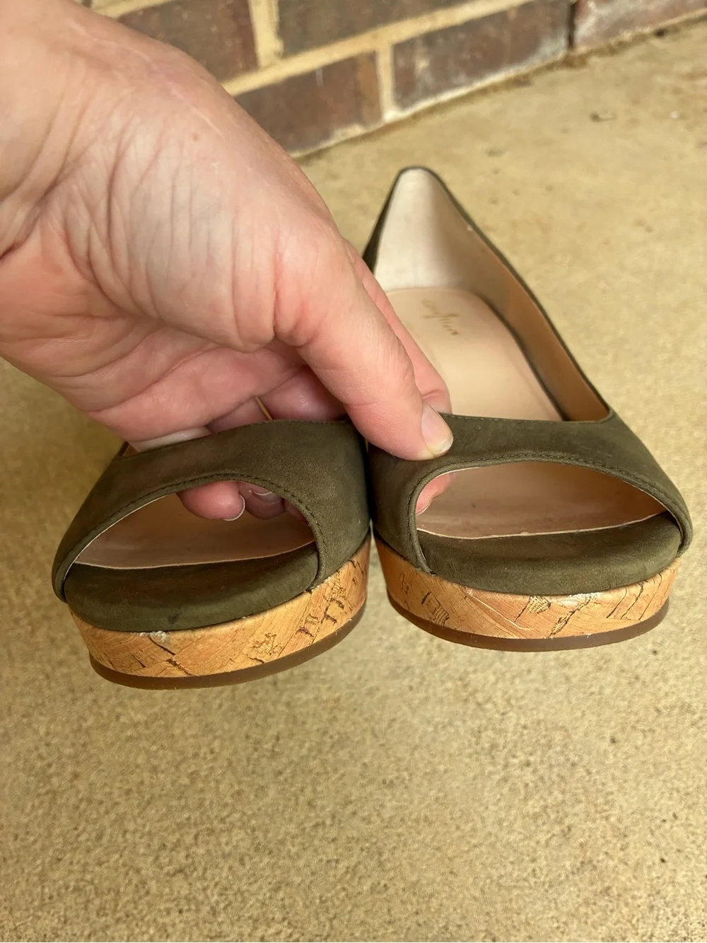 Cole Haan Jocelyn Olive Suede Peep-Toe Espadrille Wedge Heels size 8.5